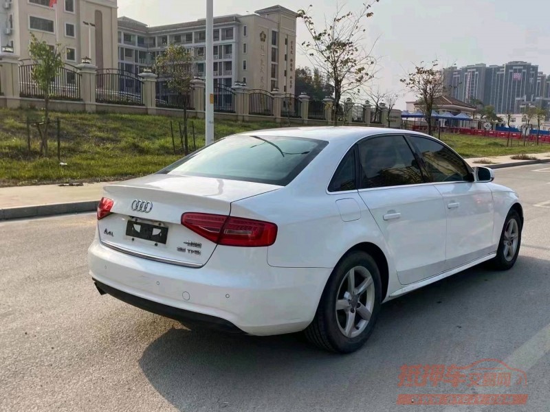 珠海13年奥迪A4L6
