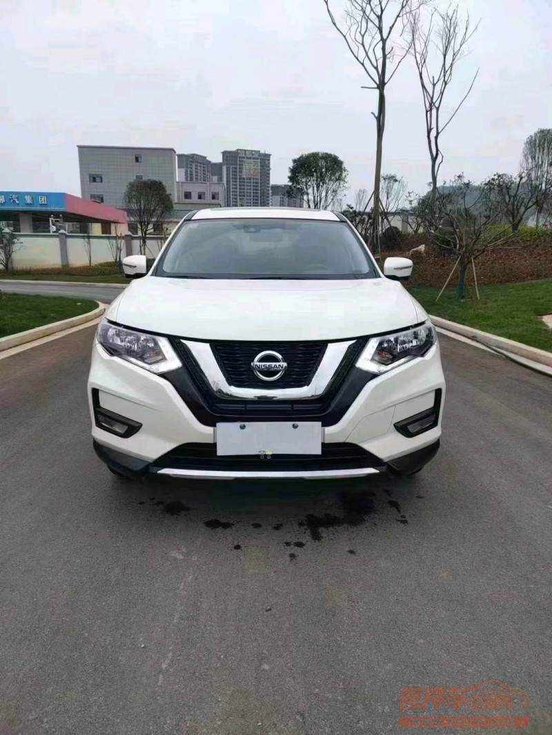 衡陽21年日產奇駿1