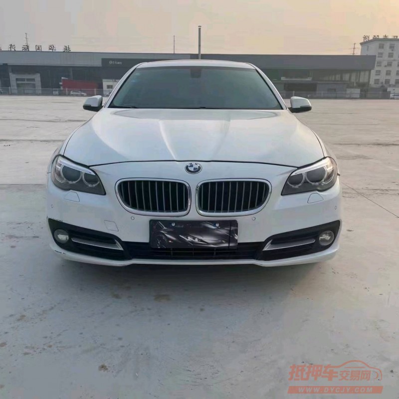 北京17年宝马5系9
