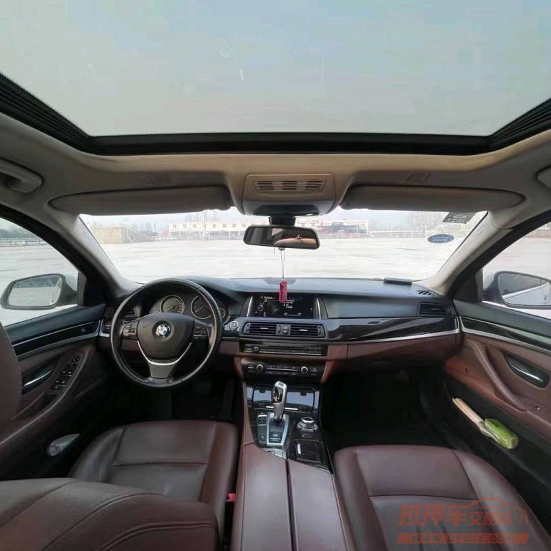 北京17年宝马5系4