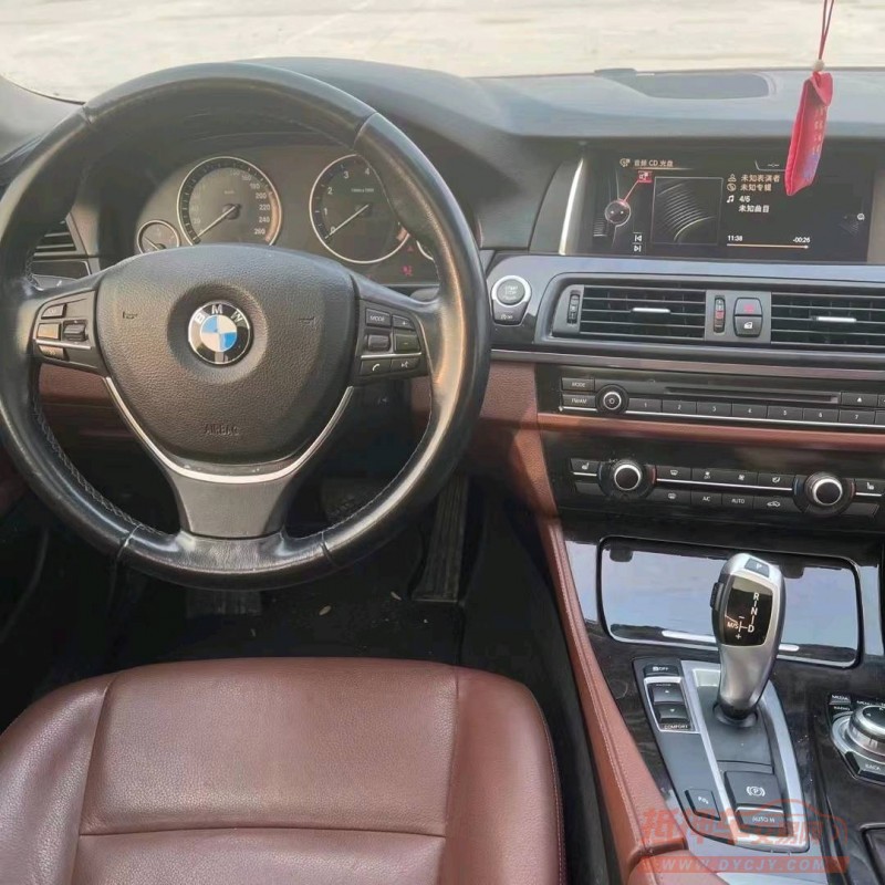 北京17年宝马5系3