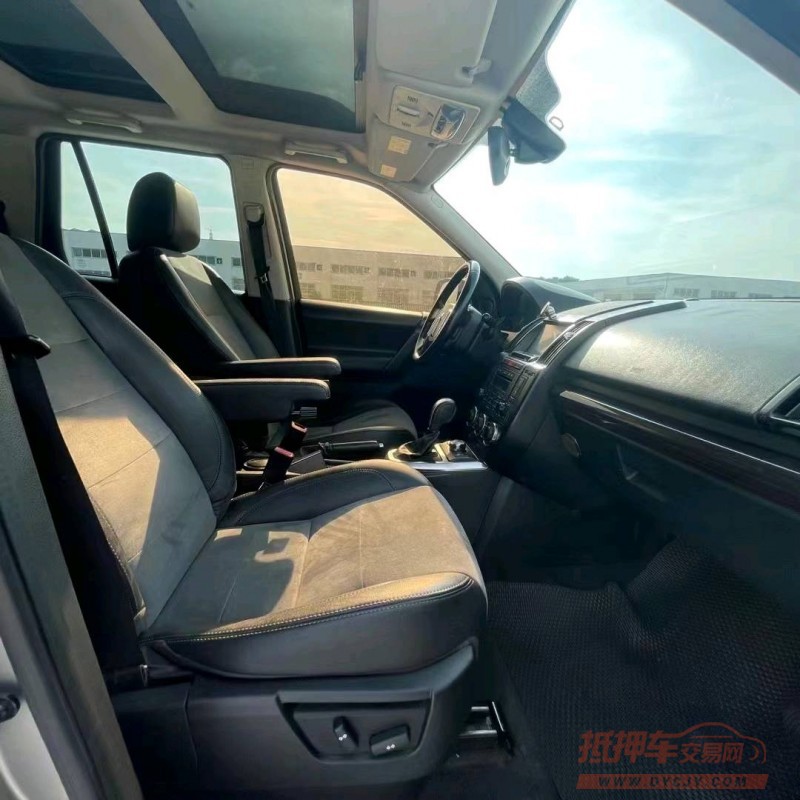 北京12年路虎神行者3