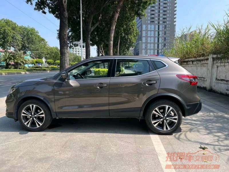 珠海21年日产逍客5