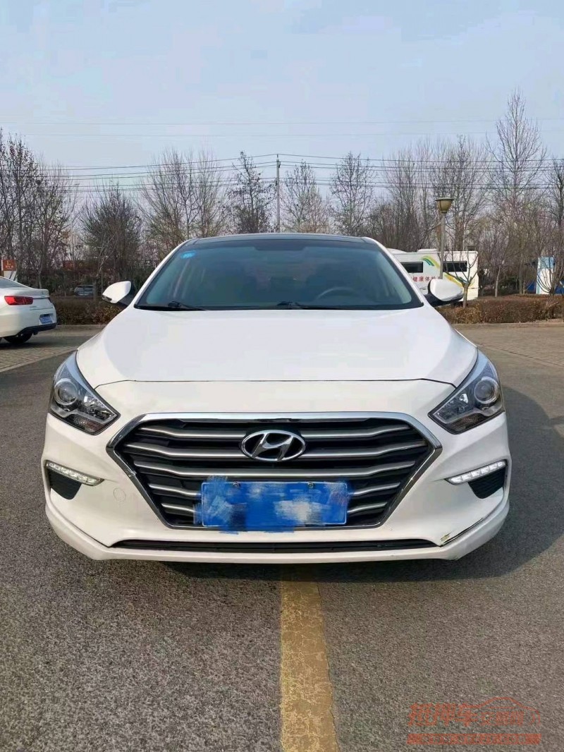 潍坊17年现代名图1