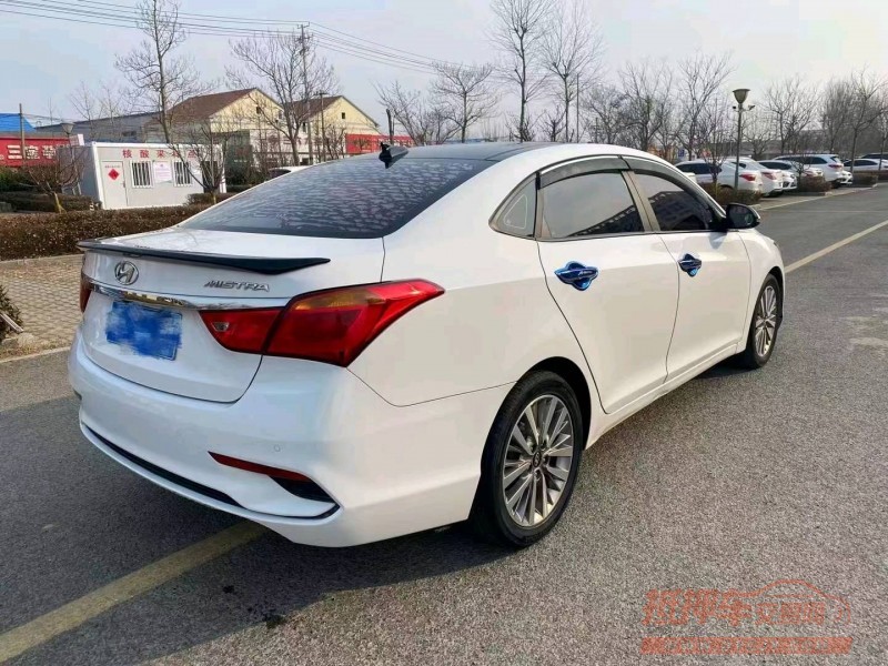 潍坊17年现代名图6