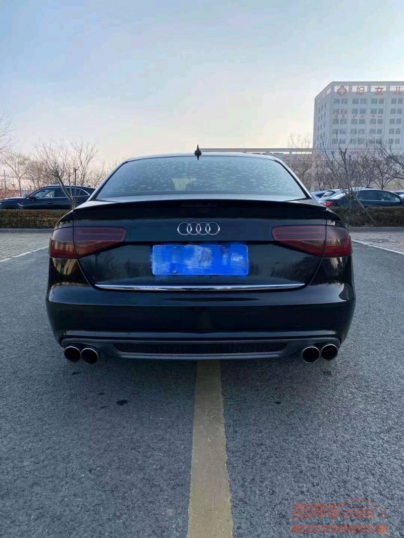 潍坊13年奥迪A4L1