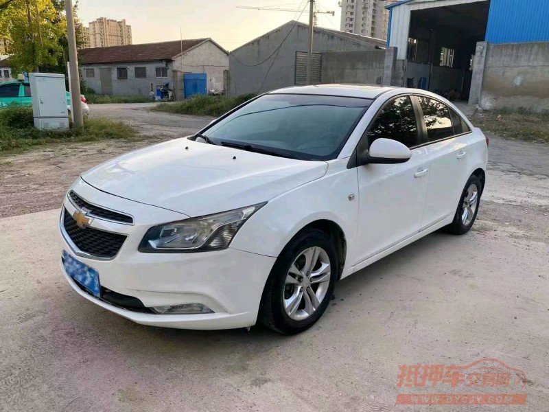 潍坊16年雪佛兰科鲁兹2