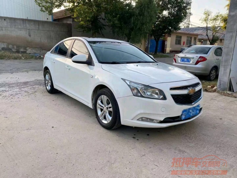 潍坊16年雪佛兰科鲁兹3