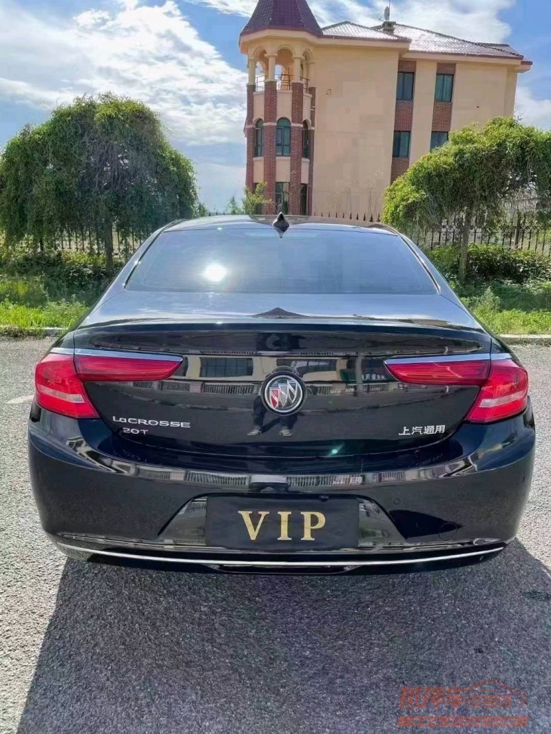 沈阳17年别克君越8