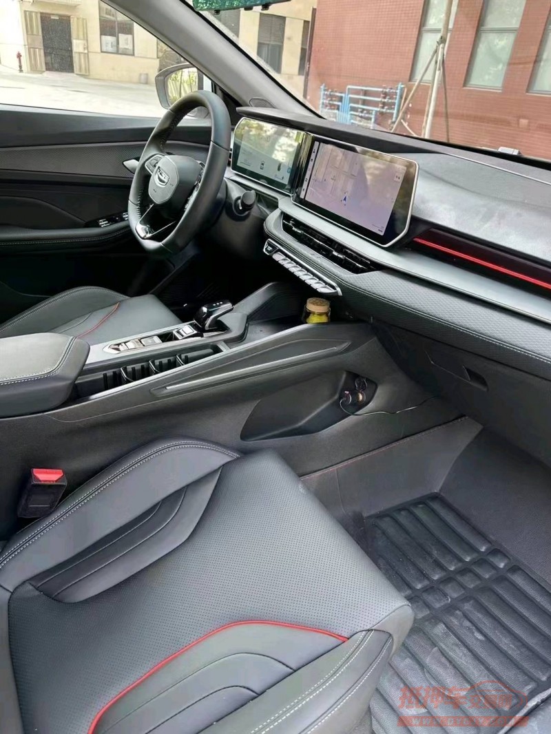 济南22年吉利缤瑞3