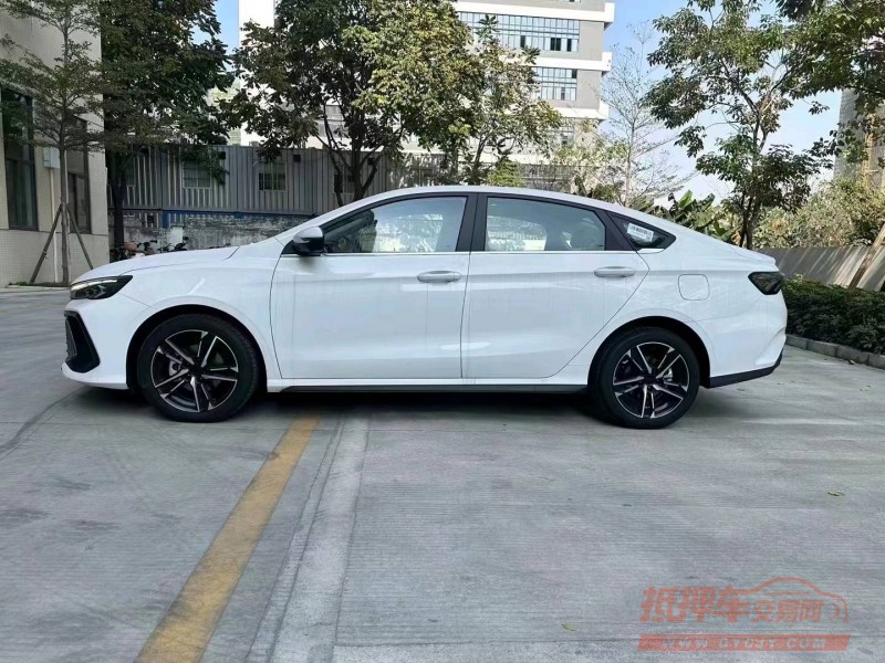 济南22年吉利缤瑞2