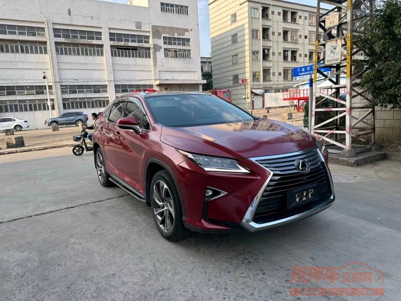 中山18年雷克萨斯RX3
