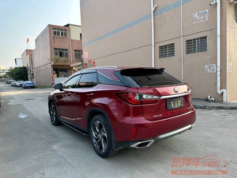 中山18年雷克萨斯RX9