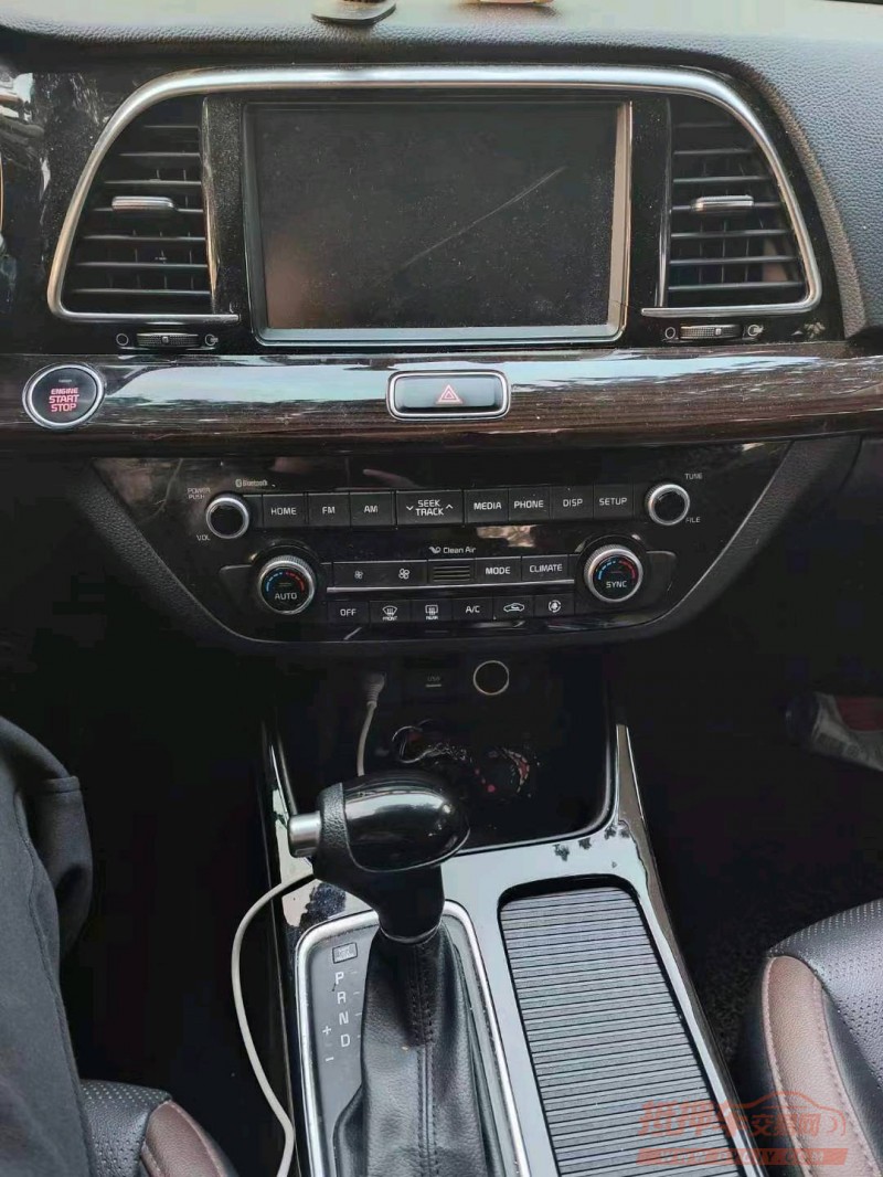 宜昌18年起亚凯绅4