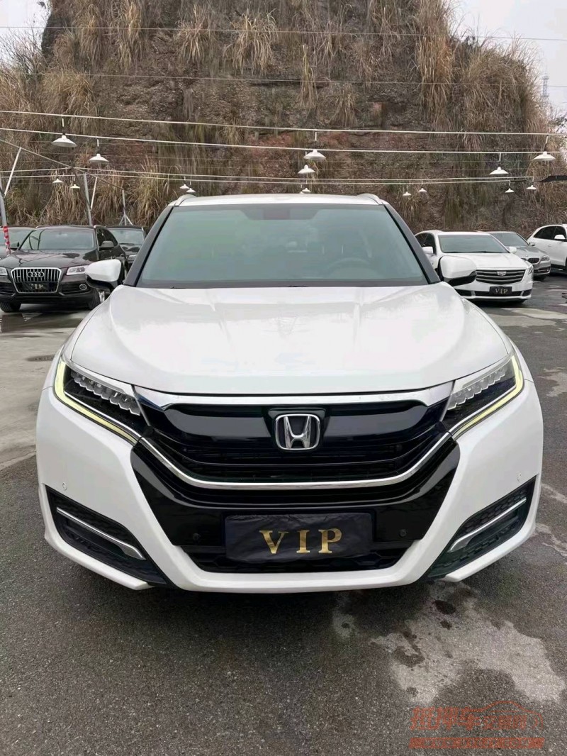 宜昌17年本田URV1