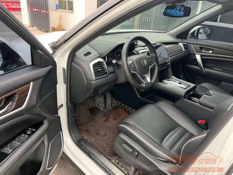 宜昌17年本田URV7