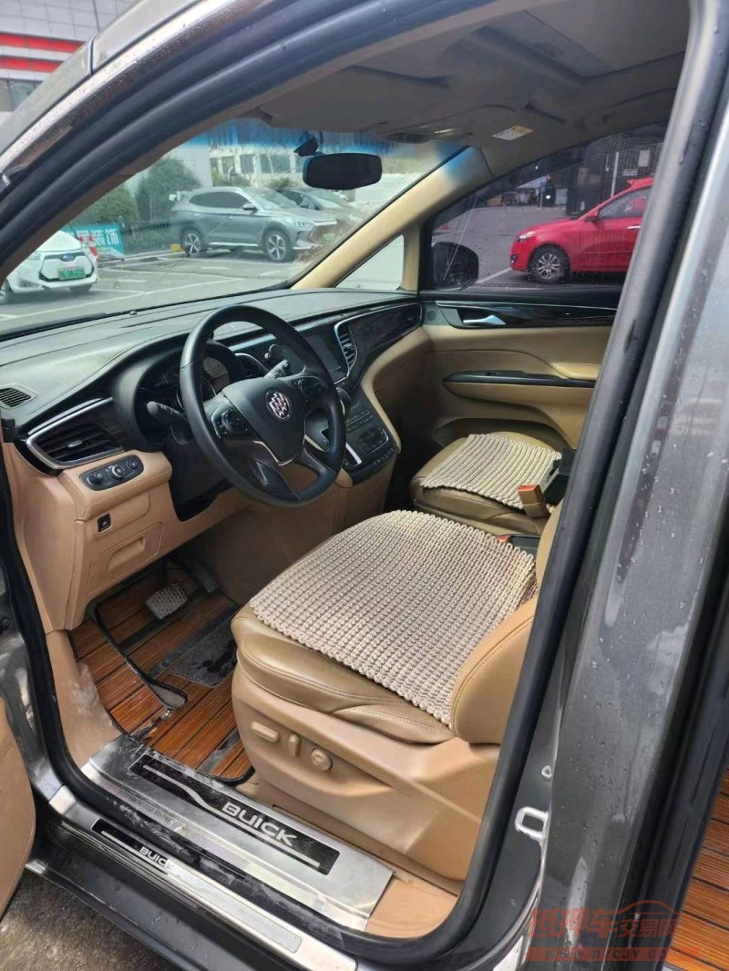 北京17年别克GL87