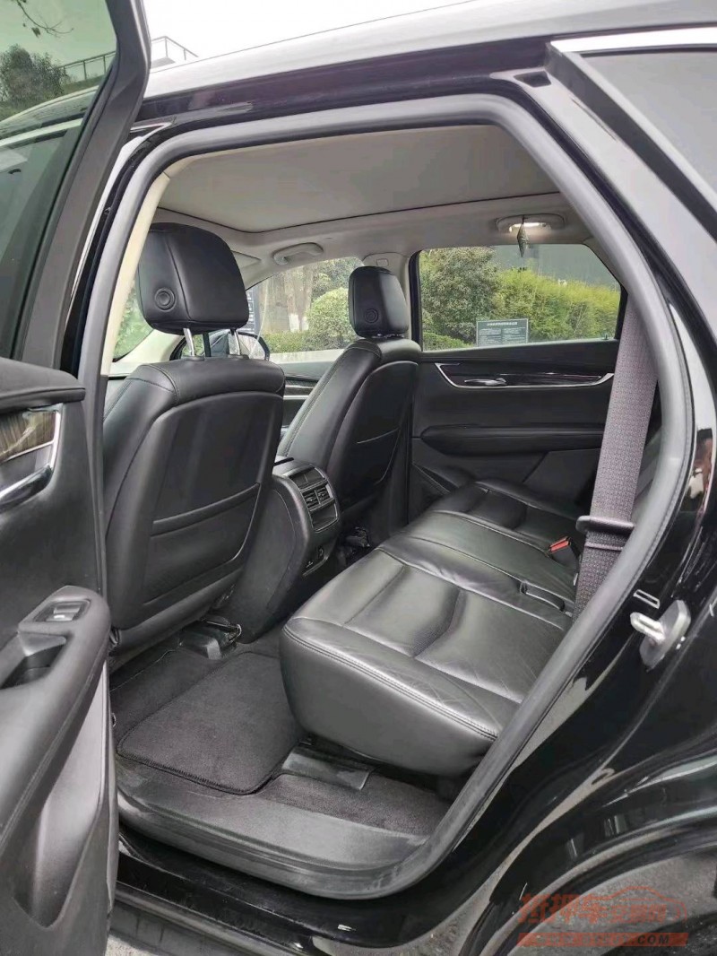 宜昌17年凯迪拉克XT53