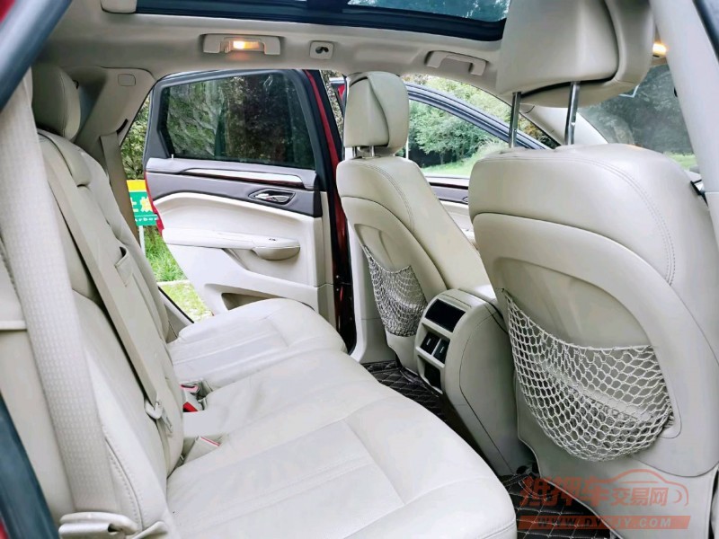 潍坊10年凯迪拉克SRX6