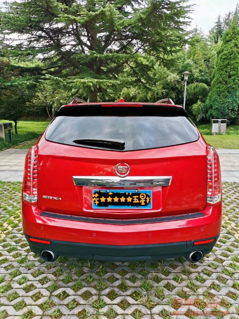 潍坊10年凯迪拉克SRX9