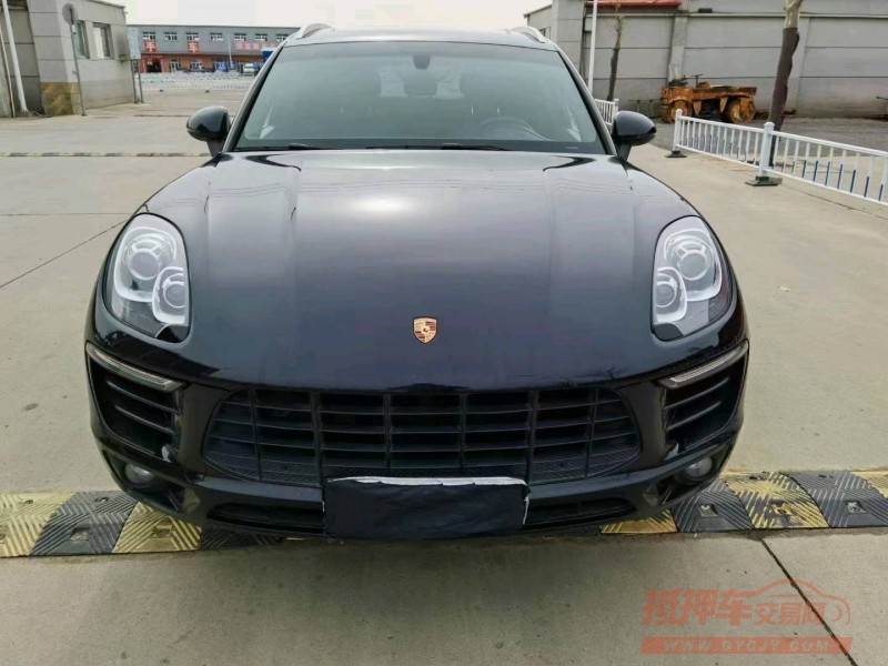 东营14年保时捷Macan8