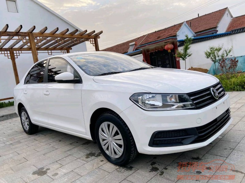 潍坊18年大众桑塔纳3