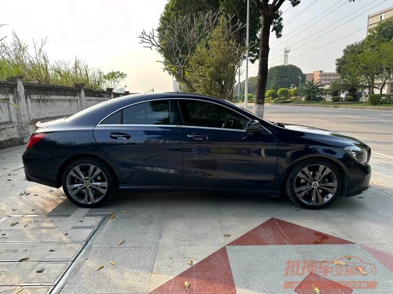 东莞17年奔驰CLA2