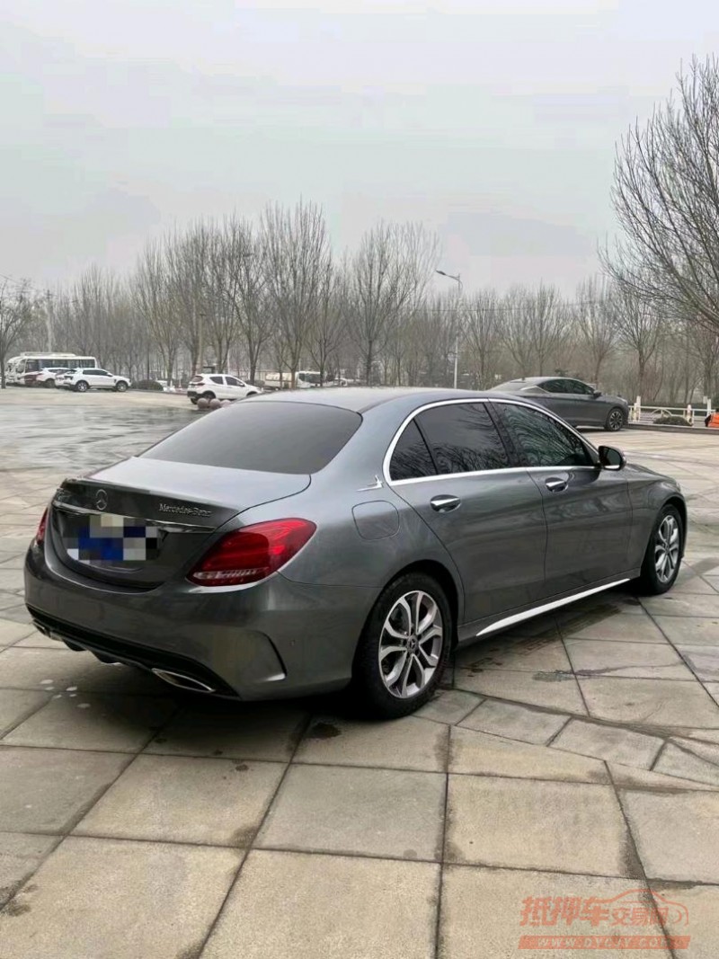 北京18年奔驰C5