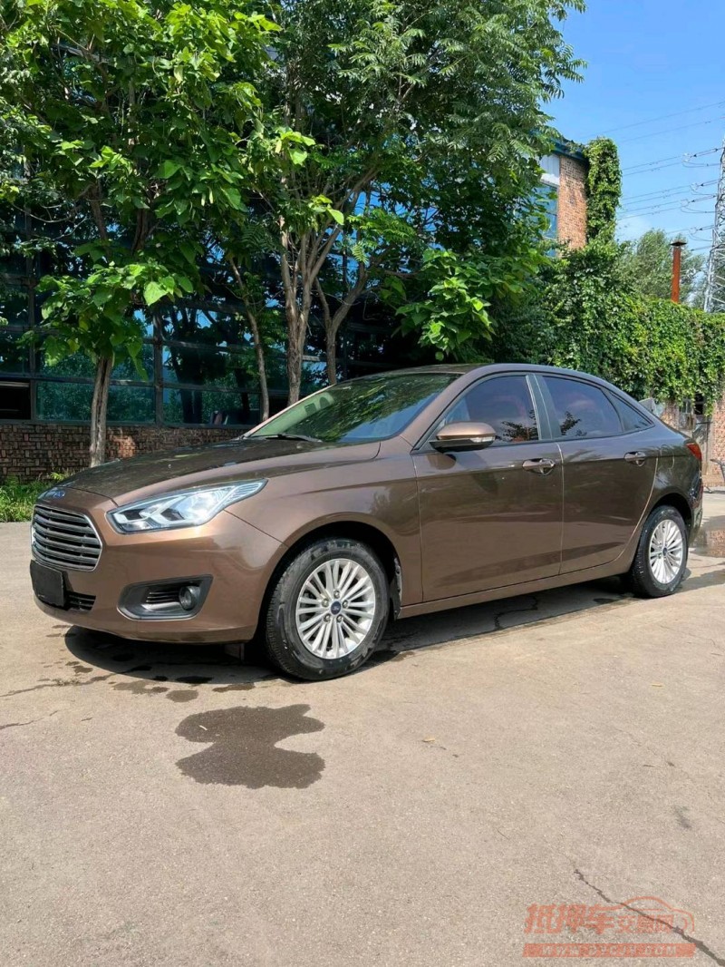 沈阳15年福特福睿斯2