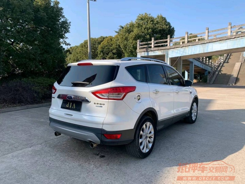 苏州16年福特翼虎8