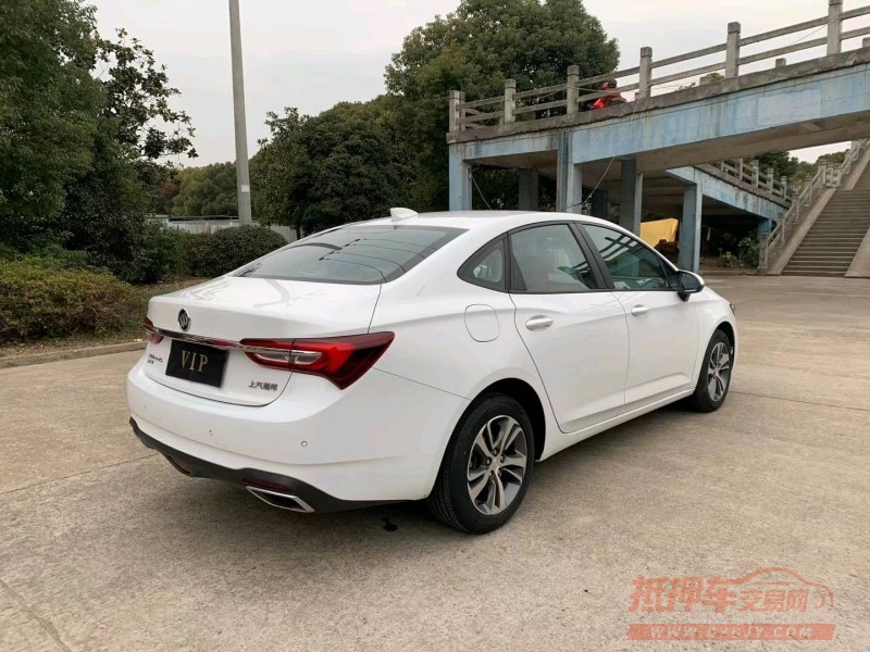 苏州22年别克威朗8