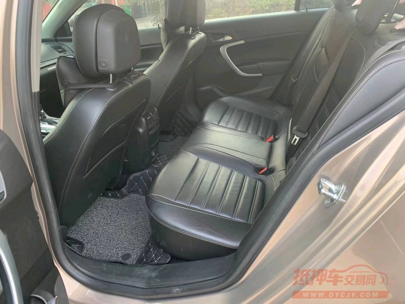 苏州14年别克君威6