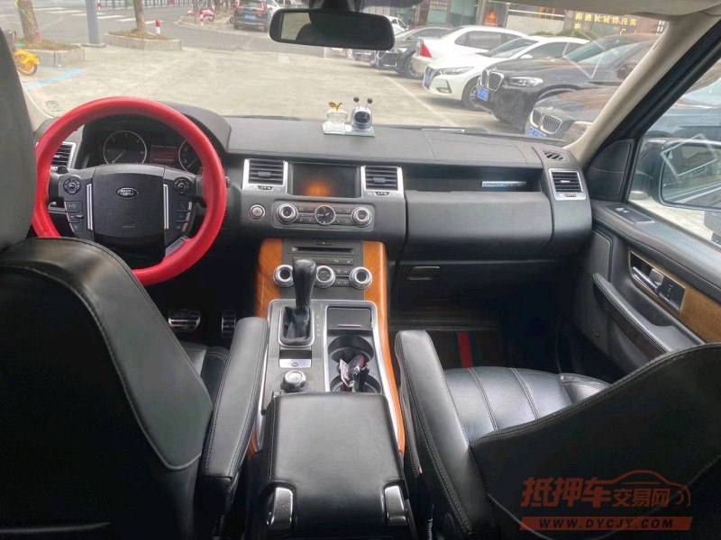 常州10年路虎揽胜运动8