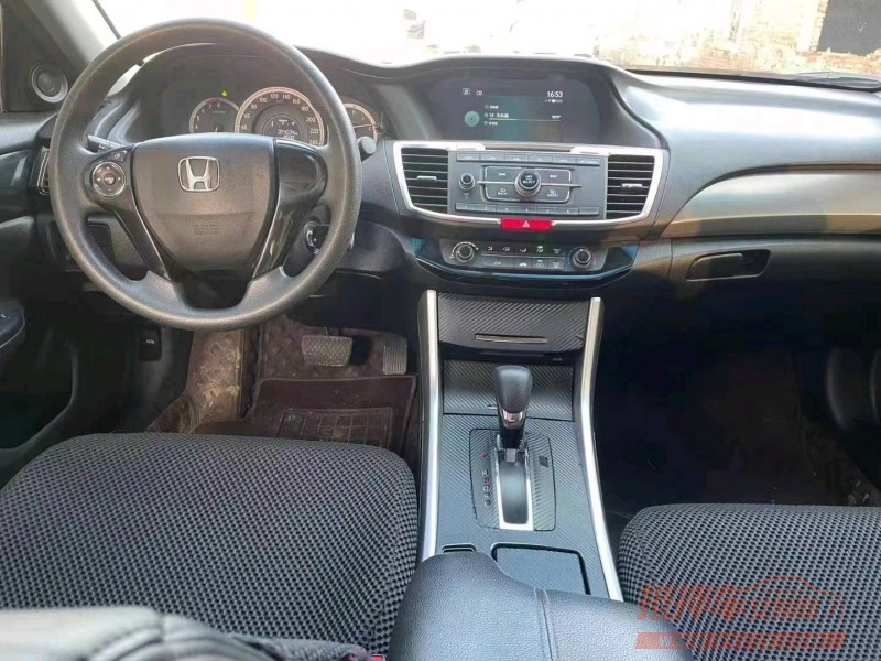 淮南19年本田雅阁6