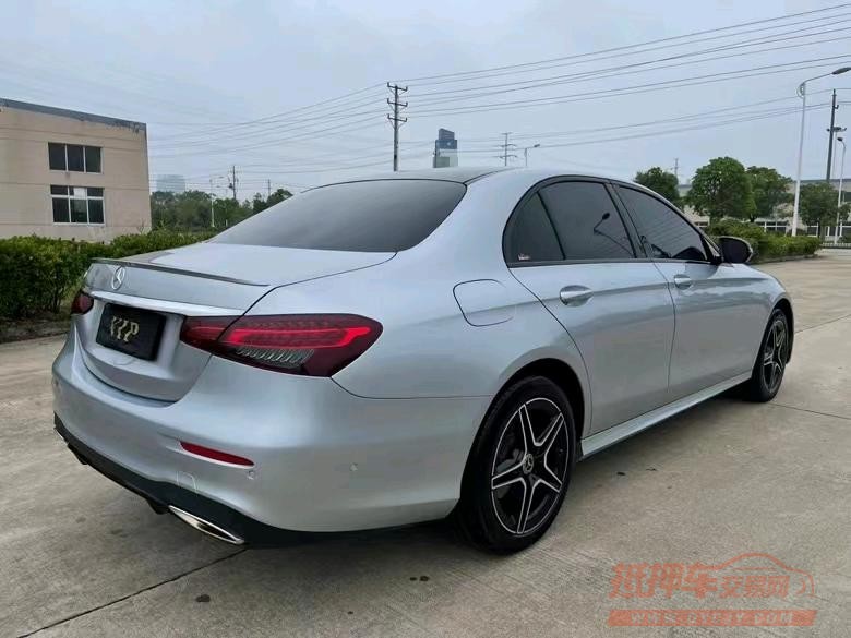 盐城21年奔驰E8