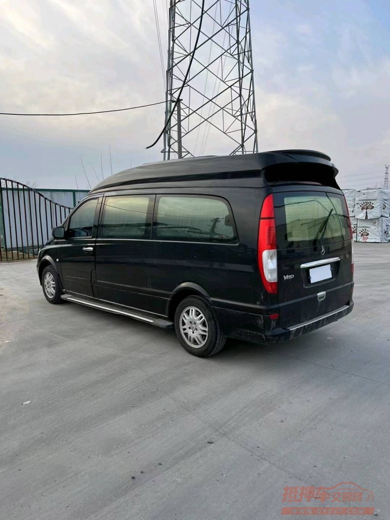 苏州14年奔驰威霆1