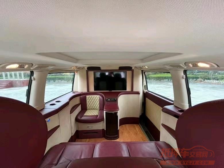 盐城12年奔驰唯雅诺5