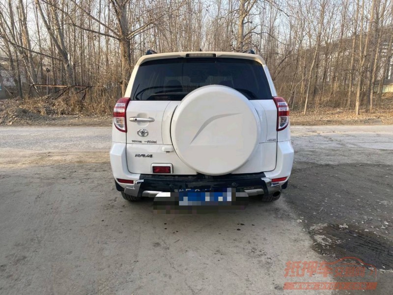 保定12年丰田RAV49