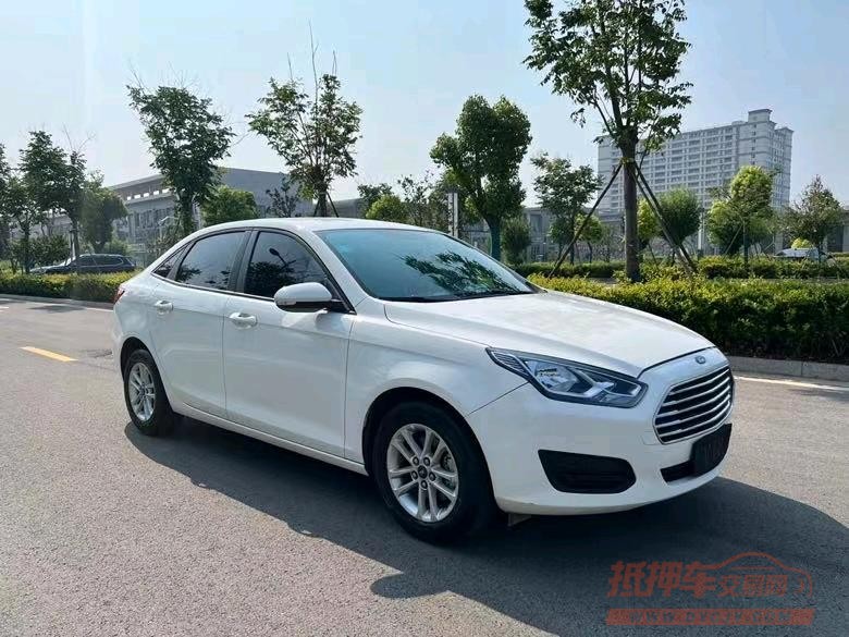 盐城20年福特福睿斯2