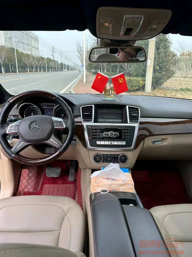 重庆12年奔驰ML4