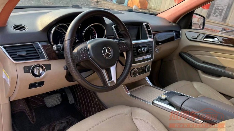 青岛12年奔驰ML3