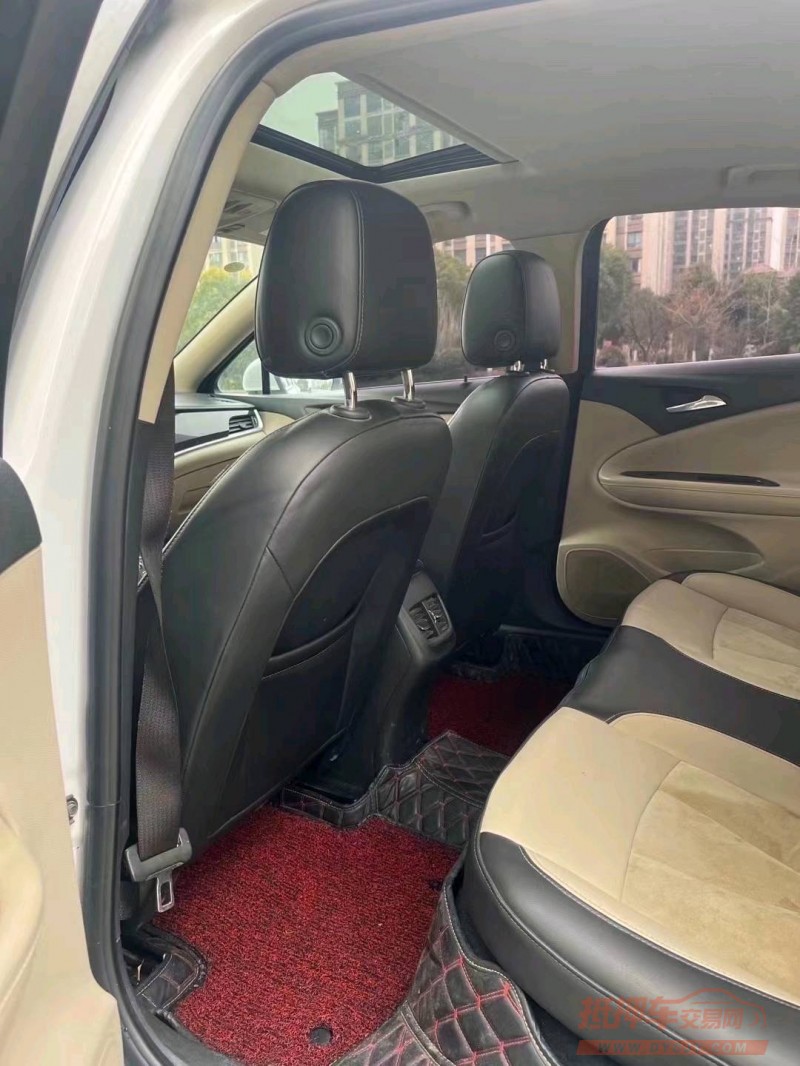 淮南17年别克威朗8