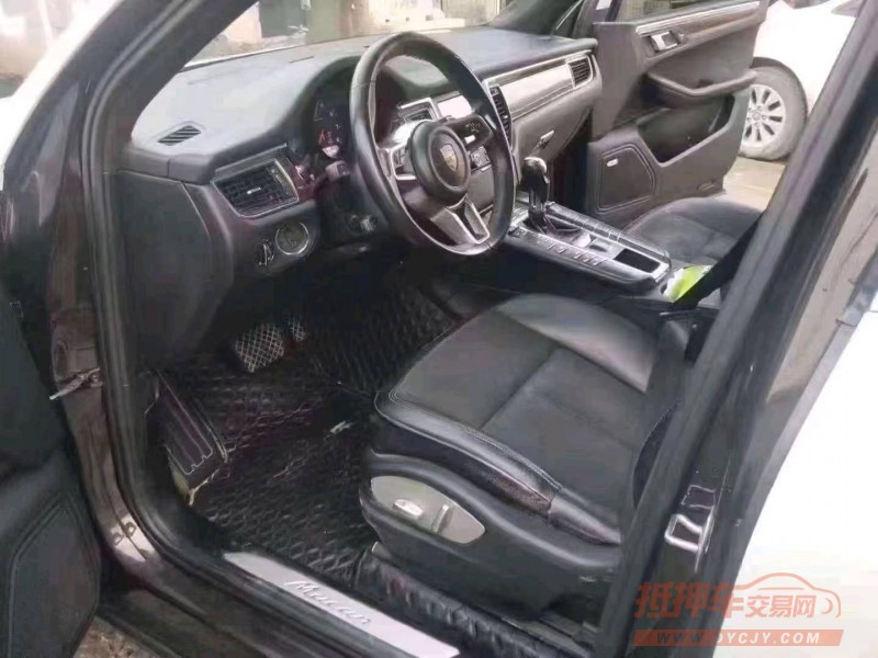 北京15年保时捷Macan7