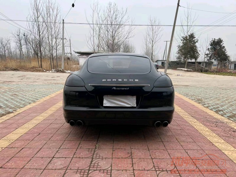 徐州12年保时捷帕拉梅拉9