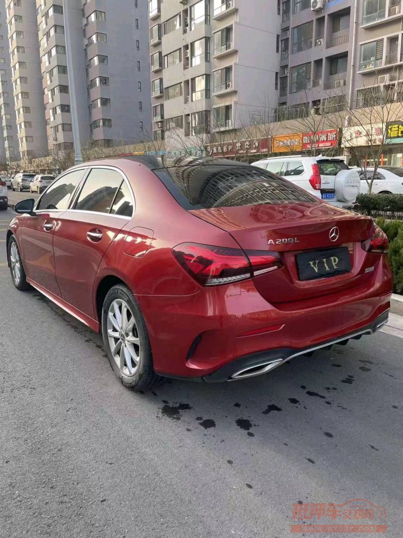 邯郸19年奔驰A8