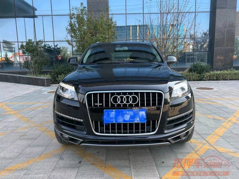 济宁12年奥迪Q79