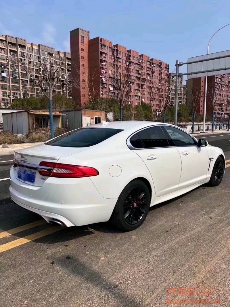 宜昌14年捷豹XF6