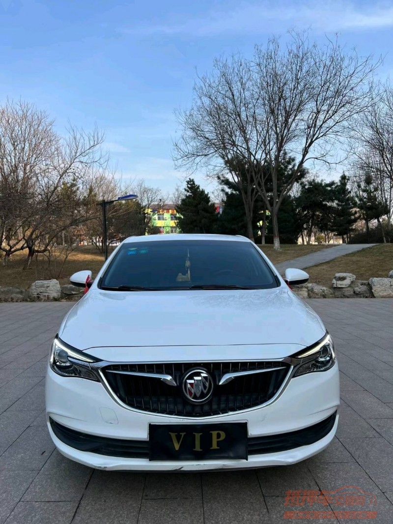 邢台18年别克英朗1