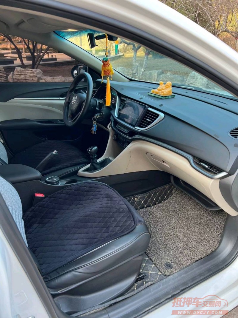 邢台18年别克英朗7