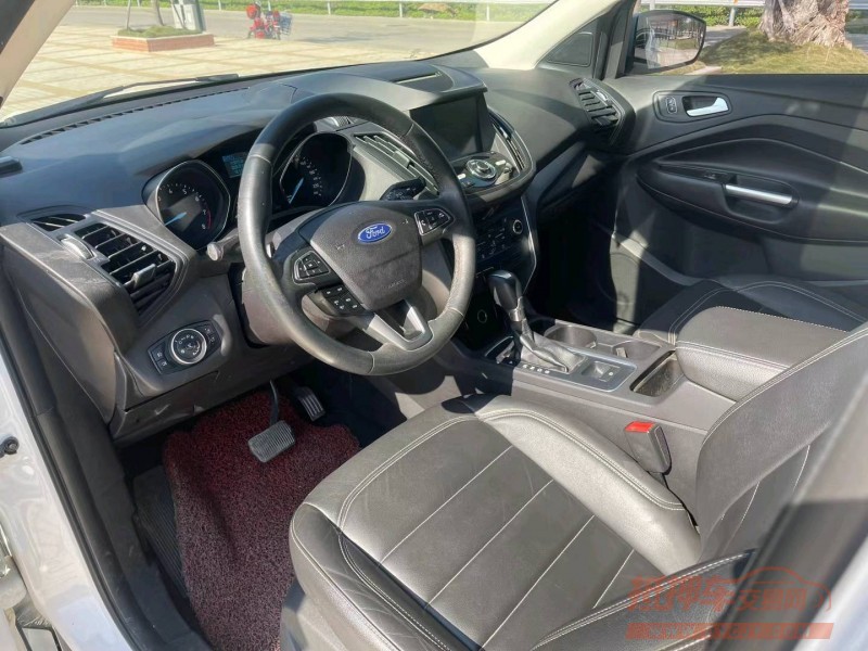 汕头17年福特翼虎5